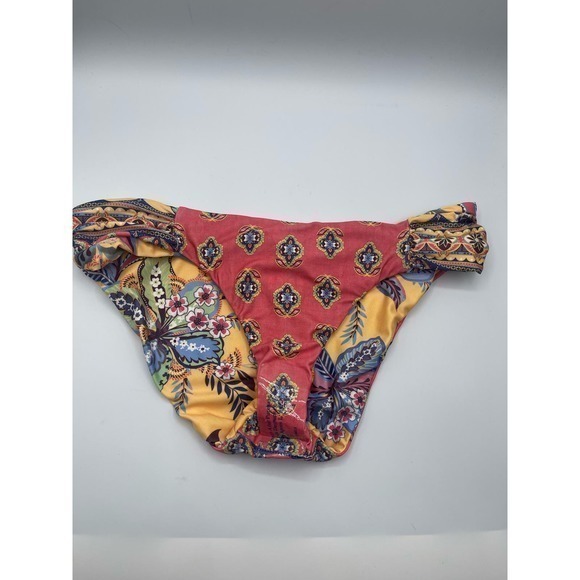 Becca Multi Tapestry Bloom Convertible Push-Up Bikini Top and Reversible Bottoms - Picture 12 of 15